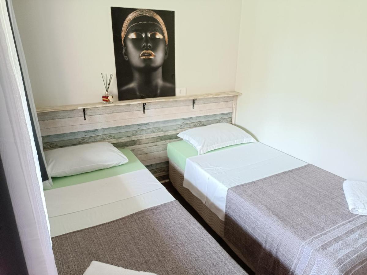 Alpha Hospedaria & Hostel Londrina Extérieur photo