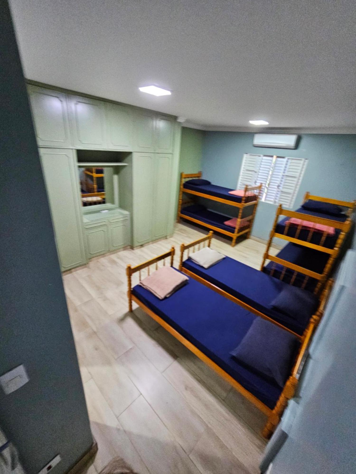 Alpha Hospedaria & Hostel Londrina Extérieur photo